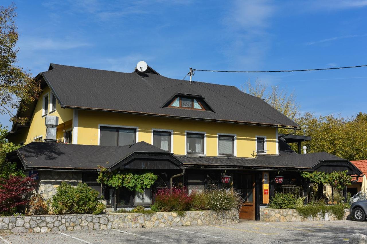 Hotel Gostilna Vovko Νόβο Μέστο Εξωτερικό φωτογραφία